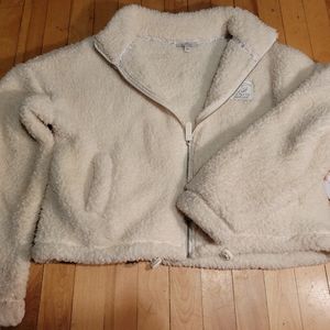 Ivory Ella Zip Crop Sherpa (Medium)